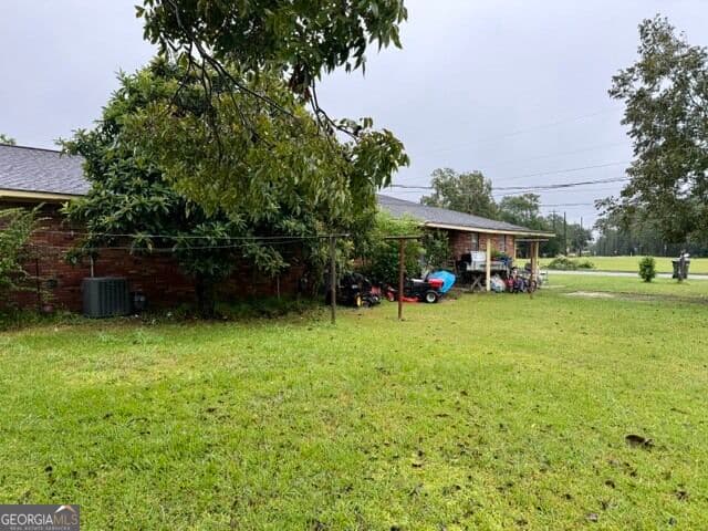 multi family,duplex for sale at 307 S River Street, Claxton, GA 30417 — photo 9