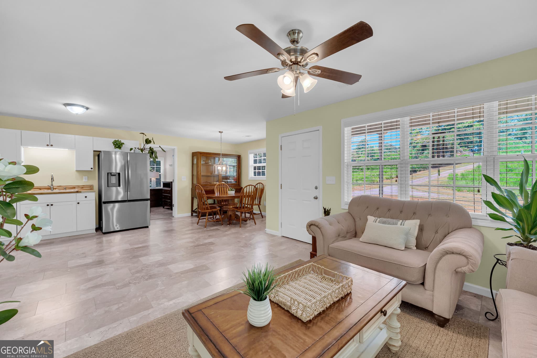 3 bedroom, 2 bathroom, 1,275 sq ft single family residence for sale at 530 Grandview Avenue, Mount Airy, GA 30563 — photo 10