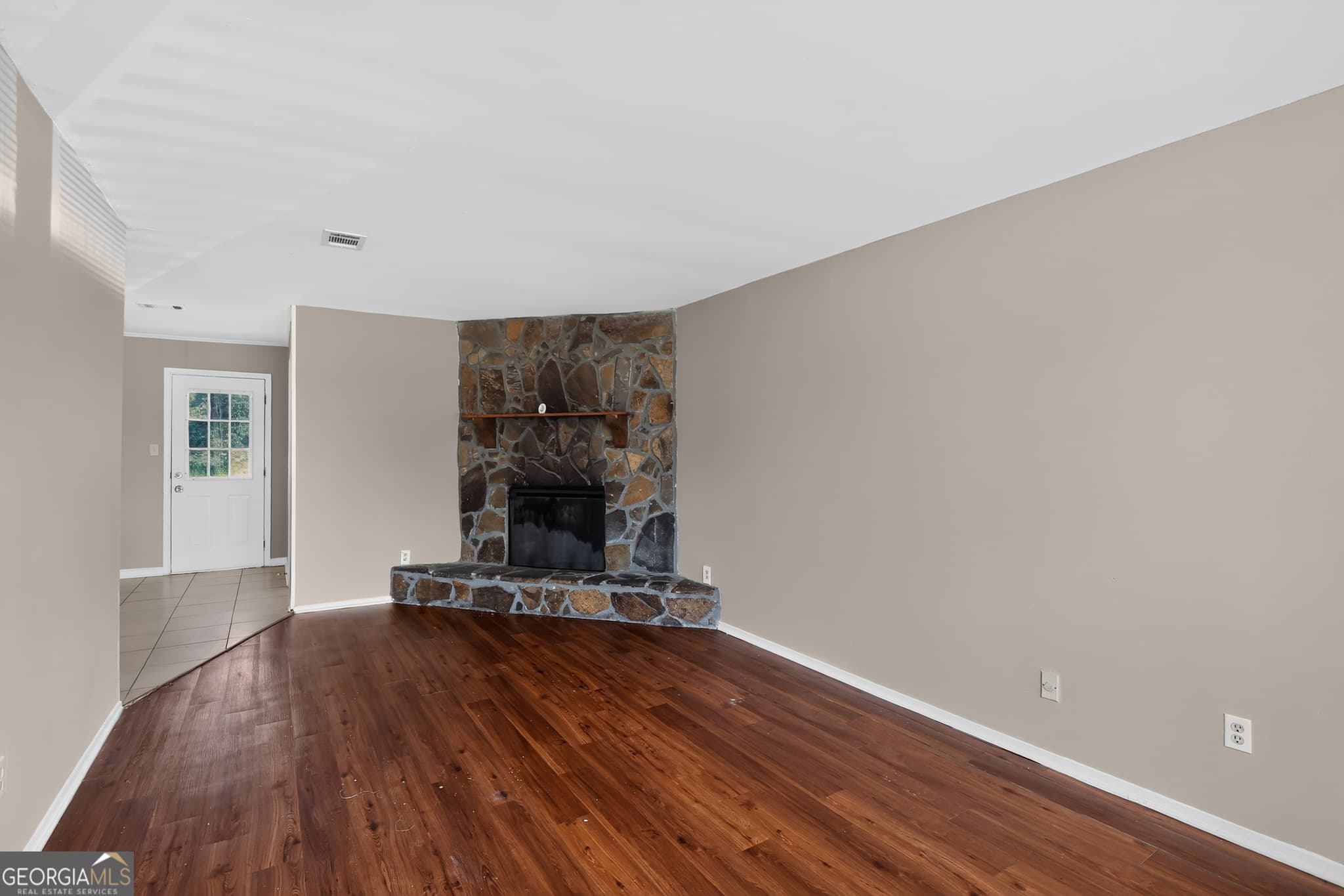 3 bedroom, 2 bathroom, 1,390 sq ft single family residence for sale at 2579 Anthony Dejuan Parkway, Hephzibah, GA 30815 — photo 5