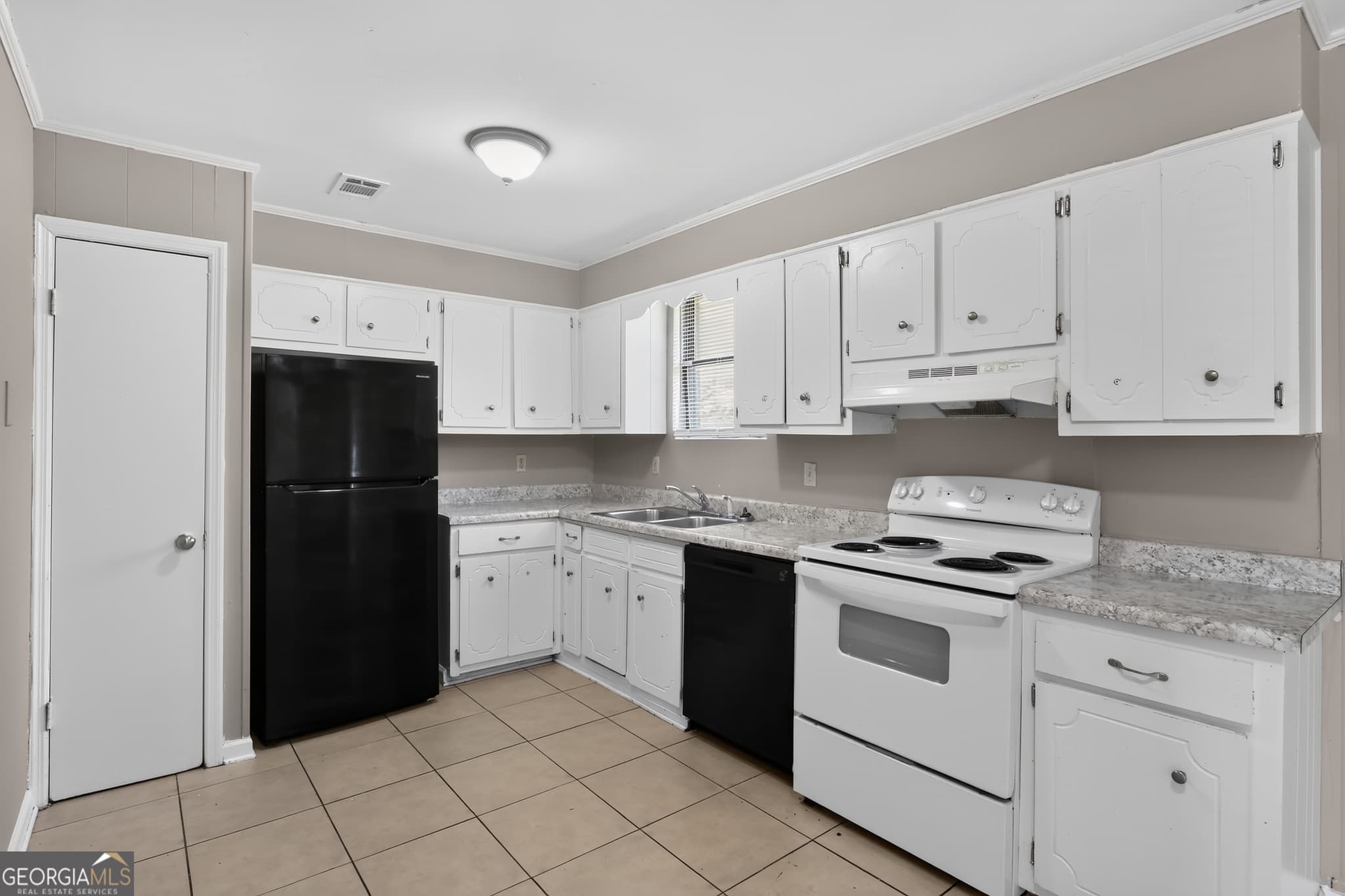 3 bedroom, 2 bathroom, 1,390 sq ft single family residence for sale at 2579 Anthony Dejuan Parkway, Hephzibah, GA 30815 — photo 8