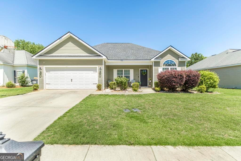 3 bedroom, 2 bathroom, 1,440 sq ft single family residence sold at 308 Flowing Meadows Drive, Kathleen, GA 31047