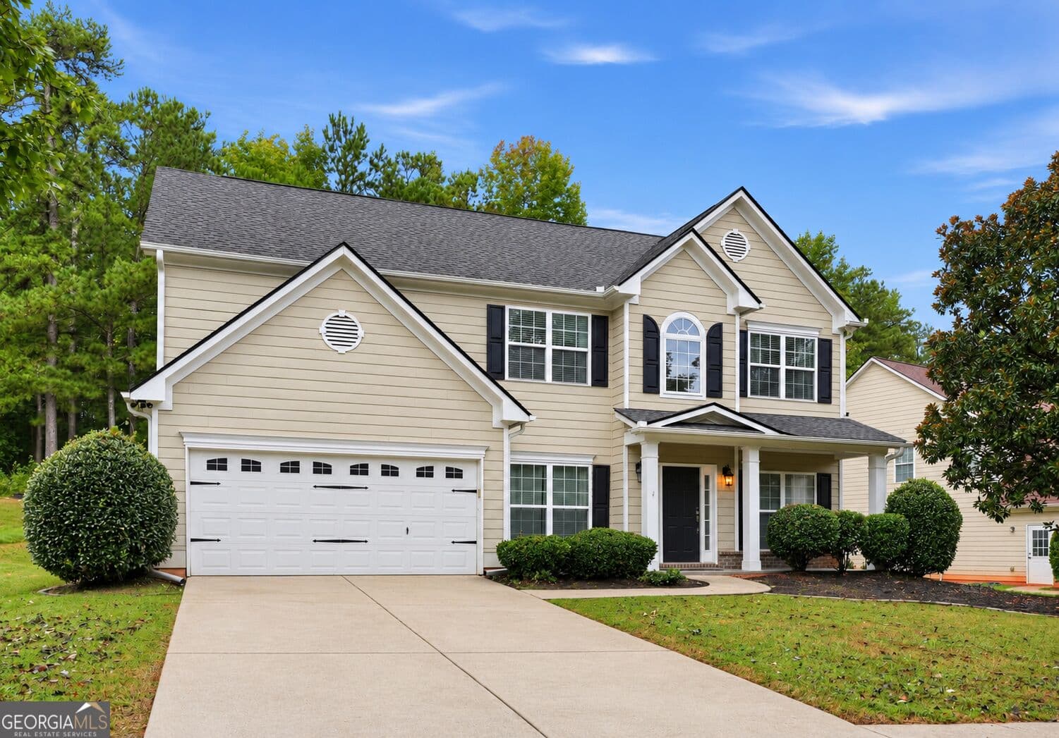 4 bedroom, 2.5 bathroom, 2,534 sq ft single family residence for sale at 1040 Buckhorn Bend, Locust Grove, GA 30248 — photo 2