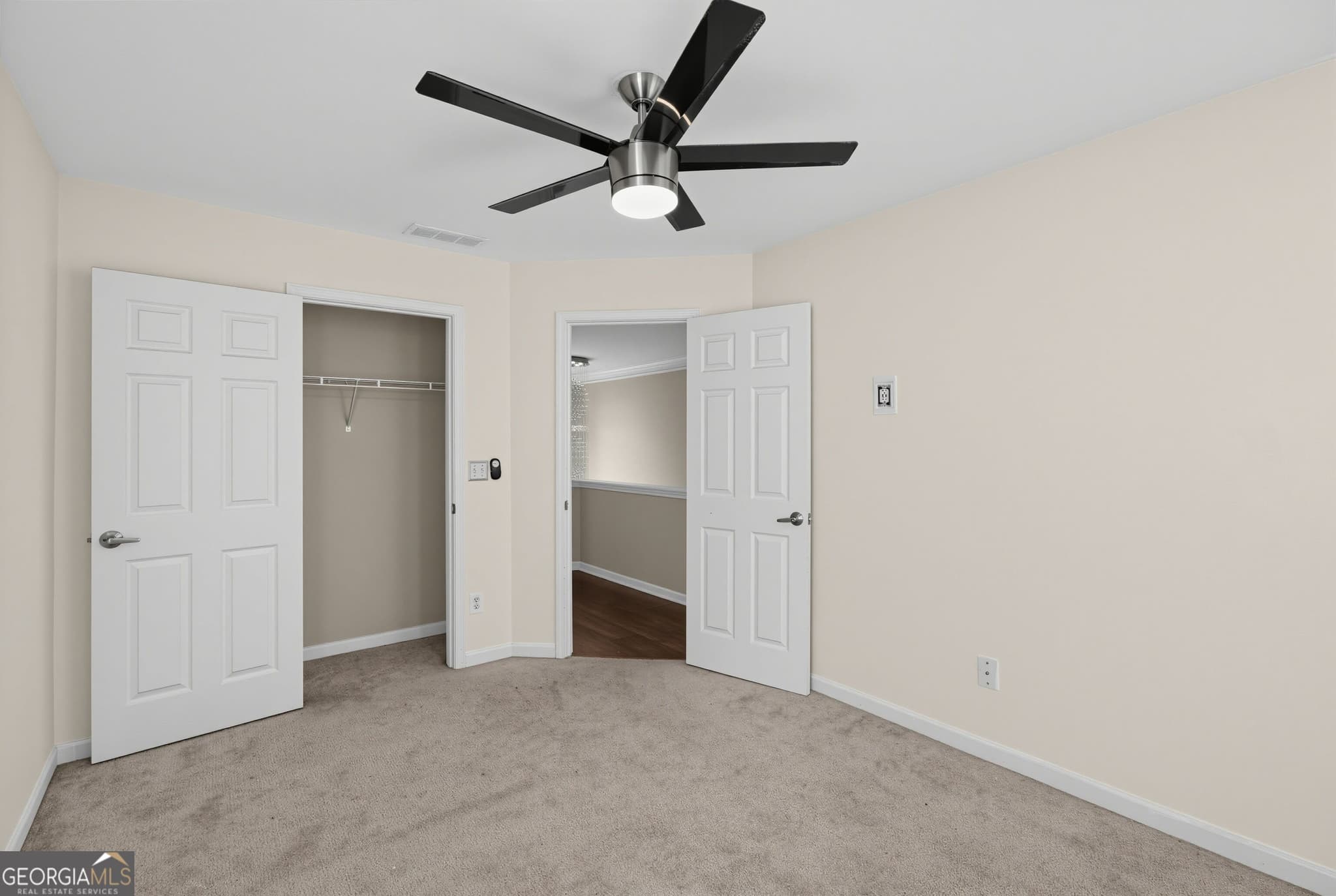 4 bedroom, 2.5 bathroom, 2,534 sq ft single family residence for sale at 1040 Buckhorn Bend, Locust Grove, GA 30248 — photo 4
