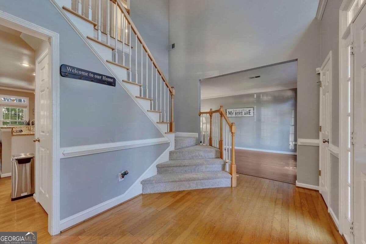 4 bedroom, 2.5 bathroom, 2,824 sq ft single family residence for sale at 7021 Hunters Ridge, Woodstock, GA 30189 — photo 6
