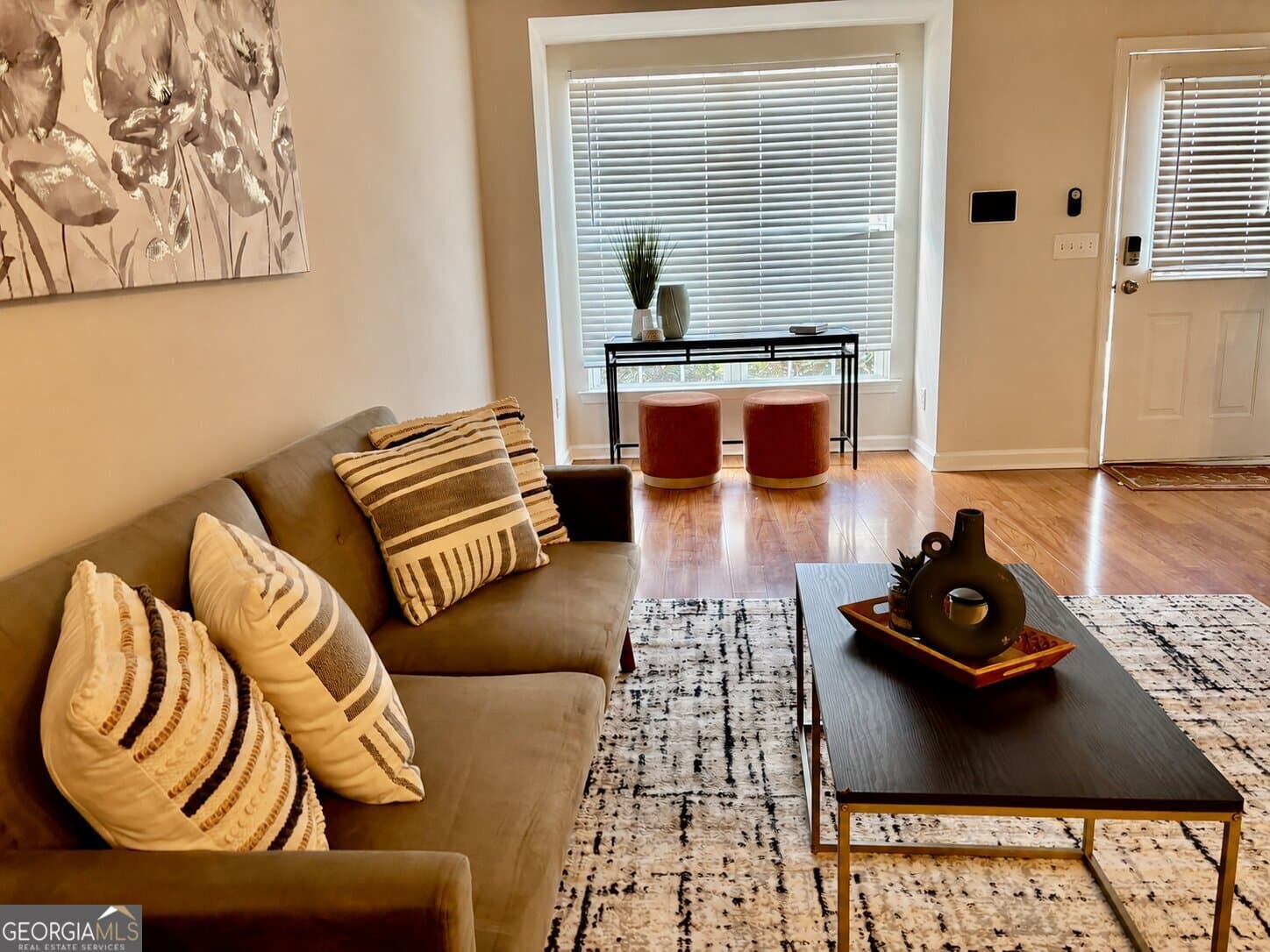 2 bedroom, 2.5 bathroom, 1,256 sq ft townhouse for sale at 256 Paden Cove Trail, Lawrenceville, GA 30044 — photo 7