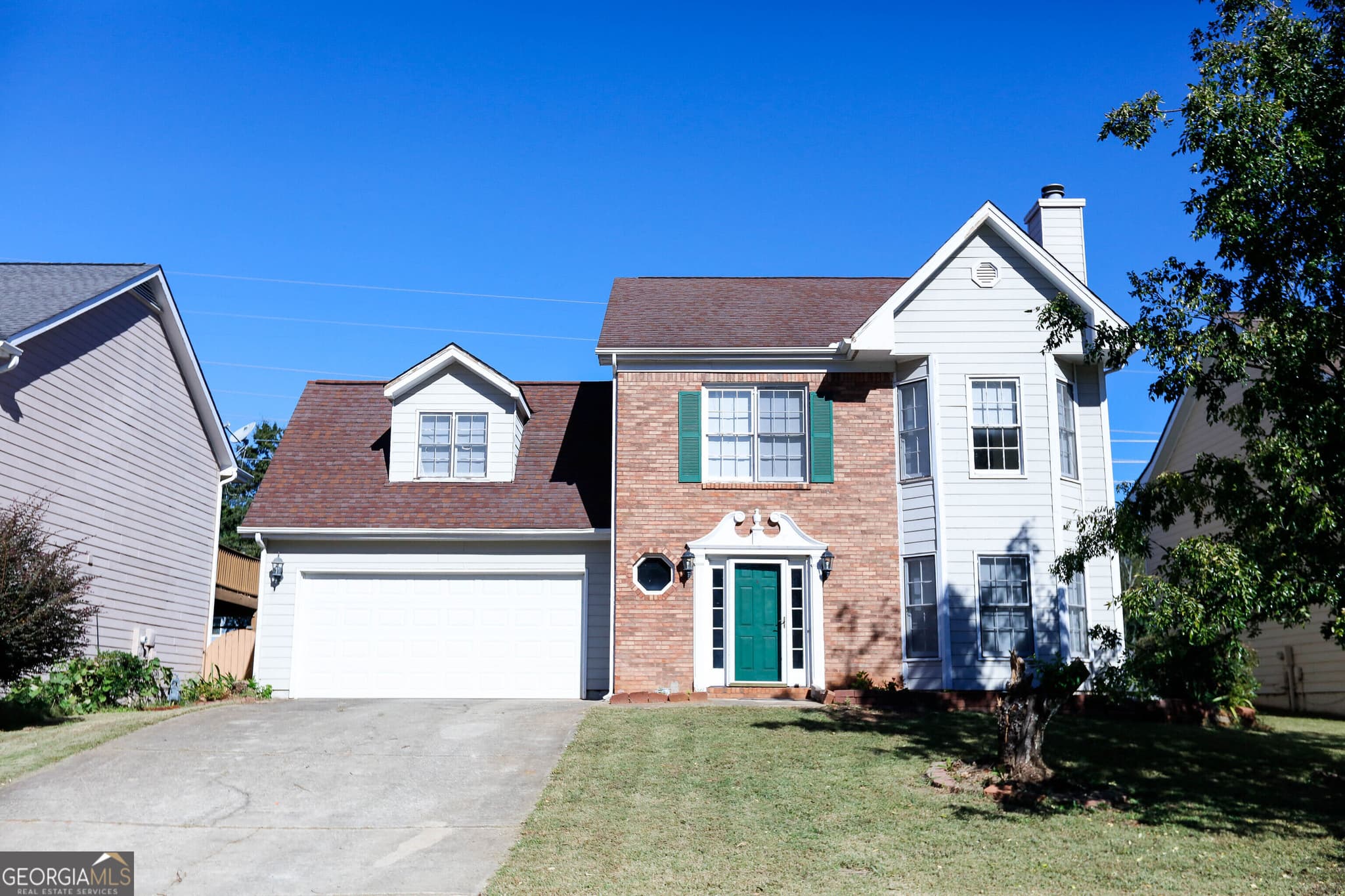 4 bedroom, 2.5 bathroom single family residence for rent at 1885 Watercrest Circle, Lawrenceville, GA 30043 for $2,100 a month — photo 1 of 37