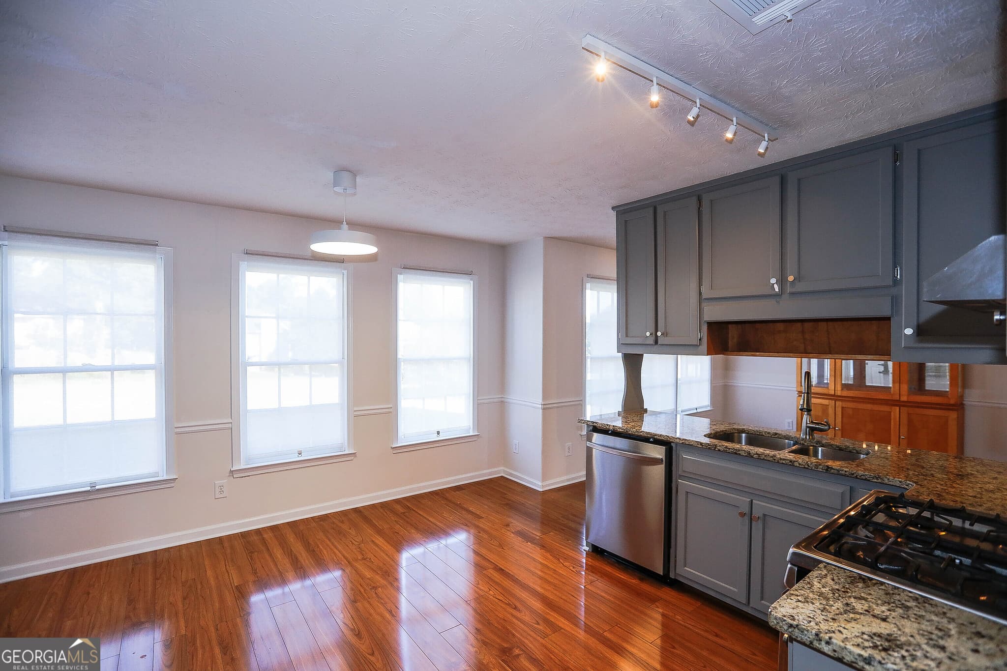 4 bedroom, 2.5 bathroom single family residence for rent at 1885 Watercrest Circle, Lawrenceville, GA 30043 for $2,100 a month — photo 9