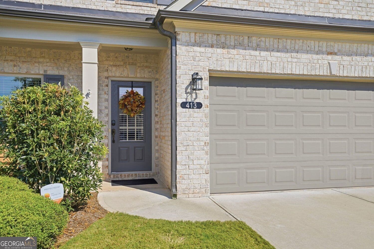 4 bedroom, 2.5 bathroom, 2,344 sq ft single family residence for sale at 413 Hudson Cove Trail, Gainesville, GA 30506 — photo 4