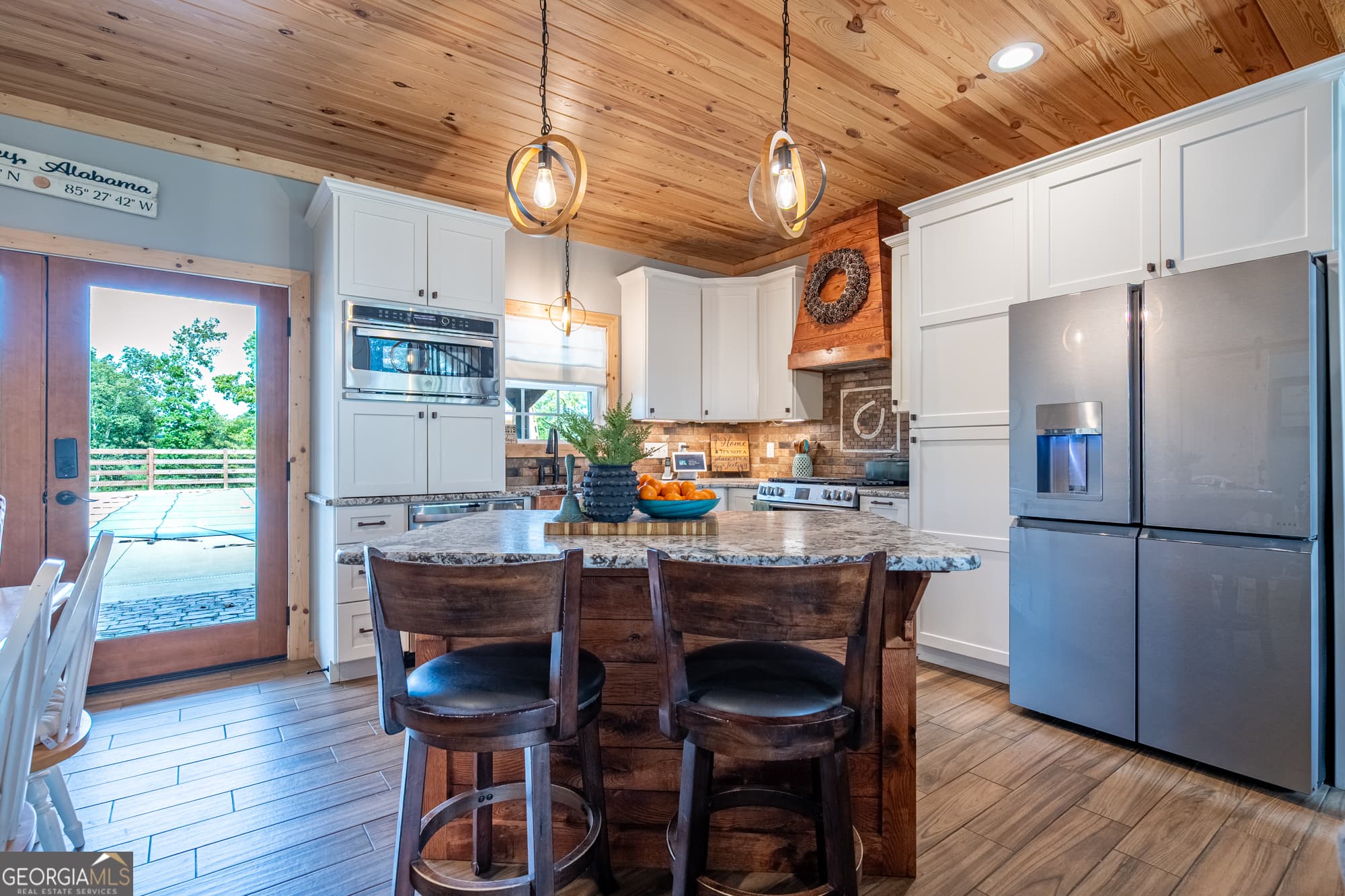 5 bedroom, 3 bathroom, 2,400 sq ft farm for sale at 286 County Road 28, Centre, AL 35960 — photo 6