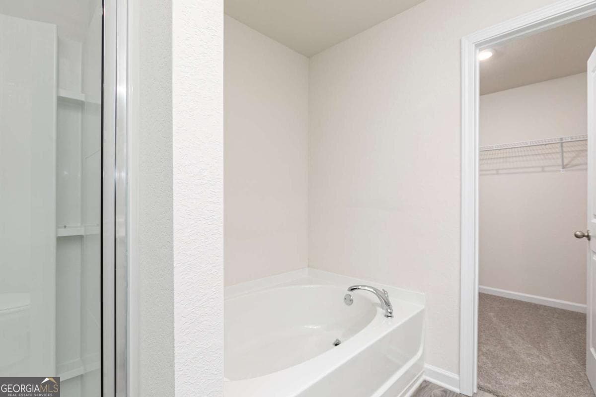 4 bedroom, 2.5 bathroom, 1,967 sq ft single family residence for sale at 410 Prescott Way, Villa Rica, GA 30180 — photo 5