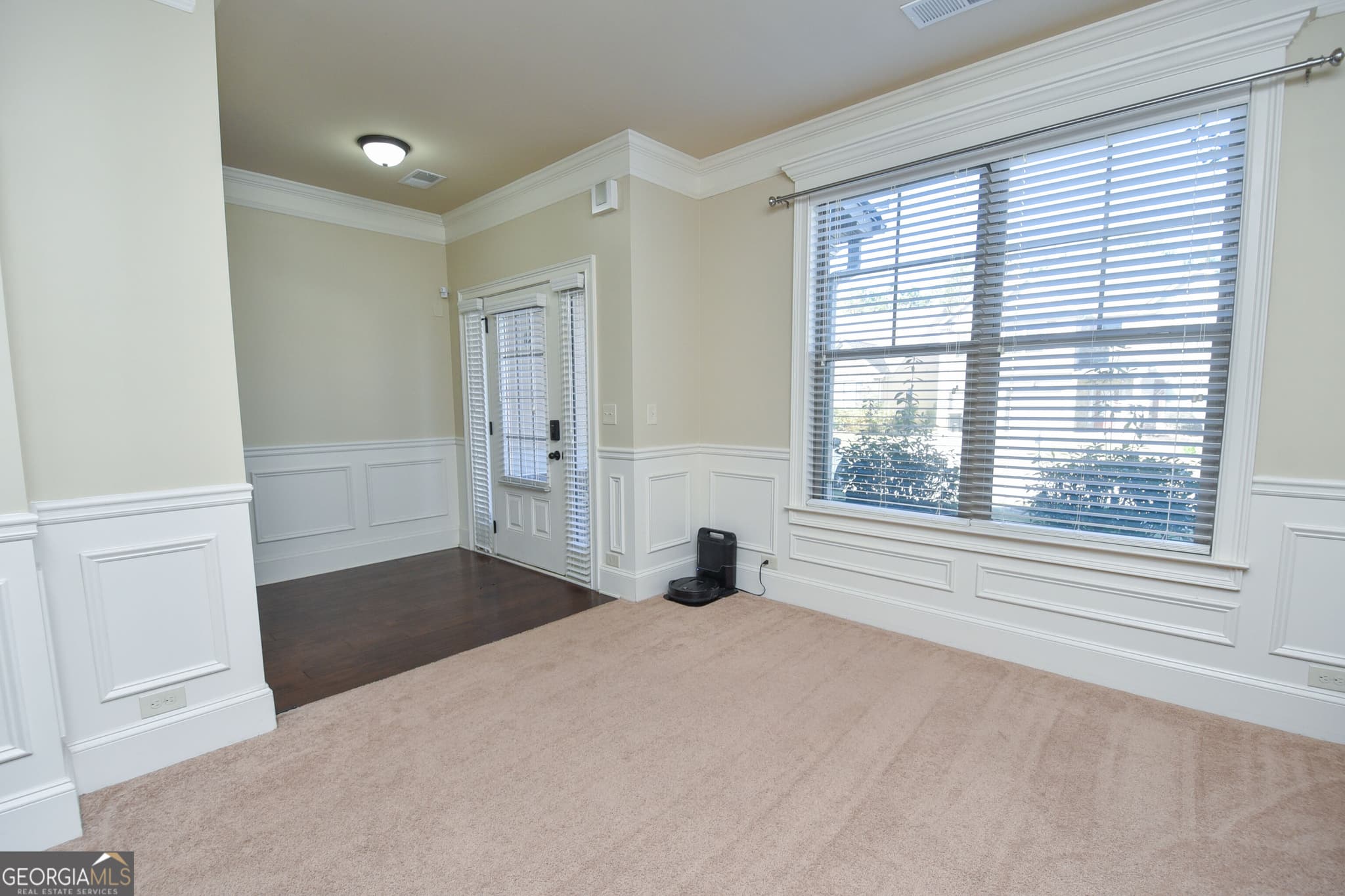 4 bedroom, 2.5 bathroom, 2,688 sq ft single family residence for sale at 43 Greencove Court, Newnan, GA 30265 — photo 4