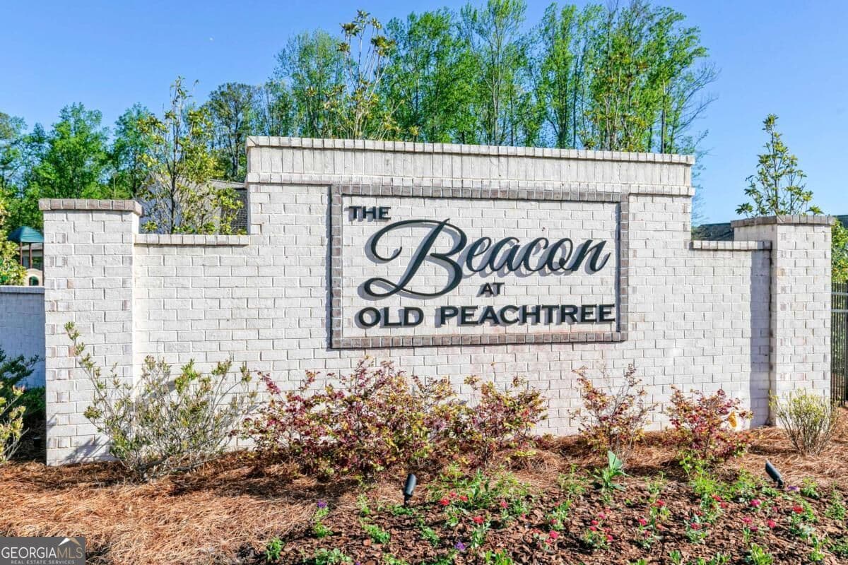 3 bedroom, 3.5 bathroom townhouse for sale at 1001 Bullpen Bluffs, Lawrenceville, GA 30043 — photo 2