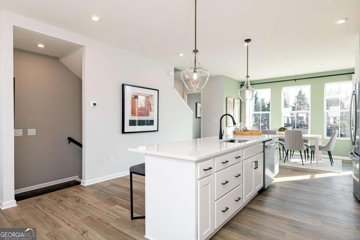 3 bedroom, 3.5 bathroom townhouse for sale at 1001 Bullpen Bluffs, Lawrenceville, GA 30043 — photo 8