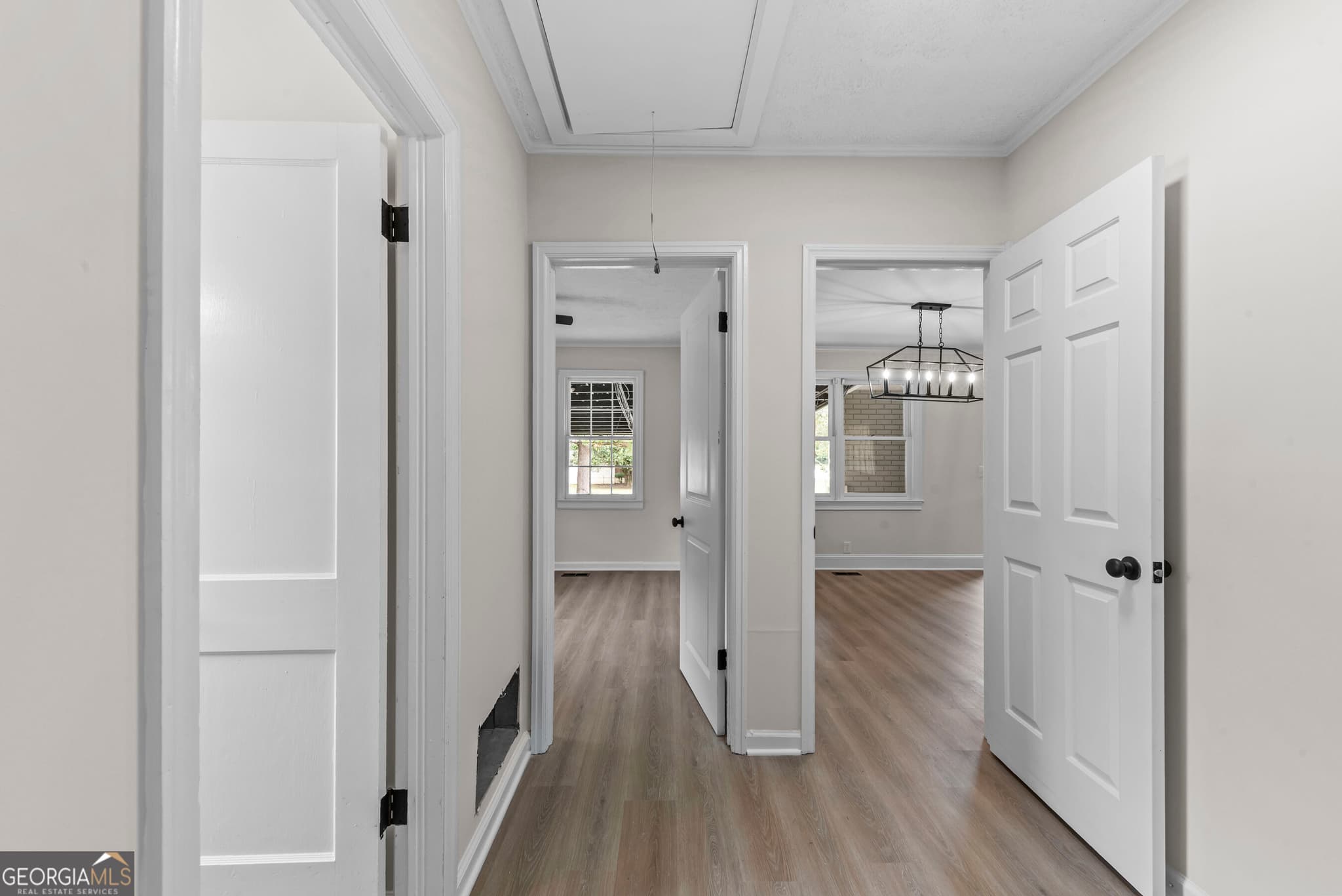 6 bedroom, 3 bathroom, 3,495 sq ft single family residence for sale at 1121 Ward Road, Madison, GA 30650 — photo 7