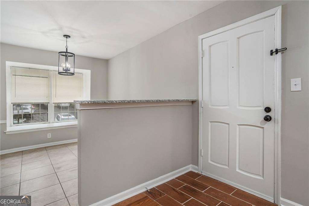 2 bedroom, 2 bathroom, 1,100 sq ft condominium for rent at 122 Maison Place, Atlanta, GA 30327 for $2,395 a month — photo 4
