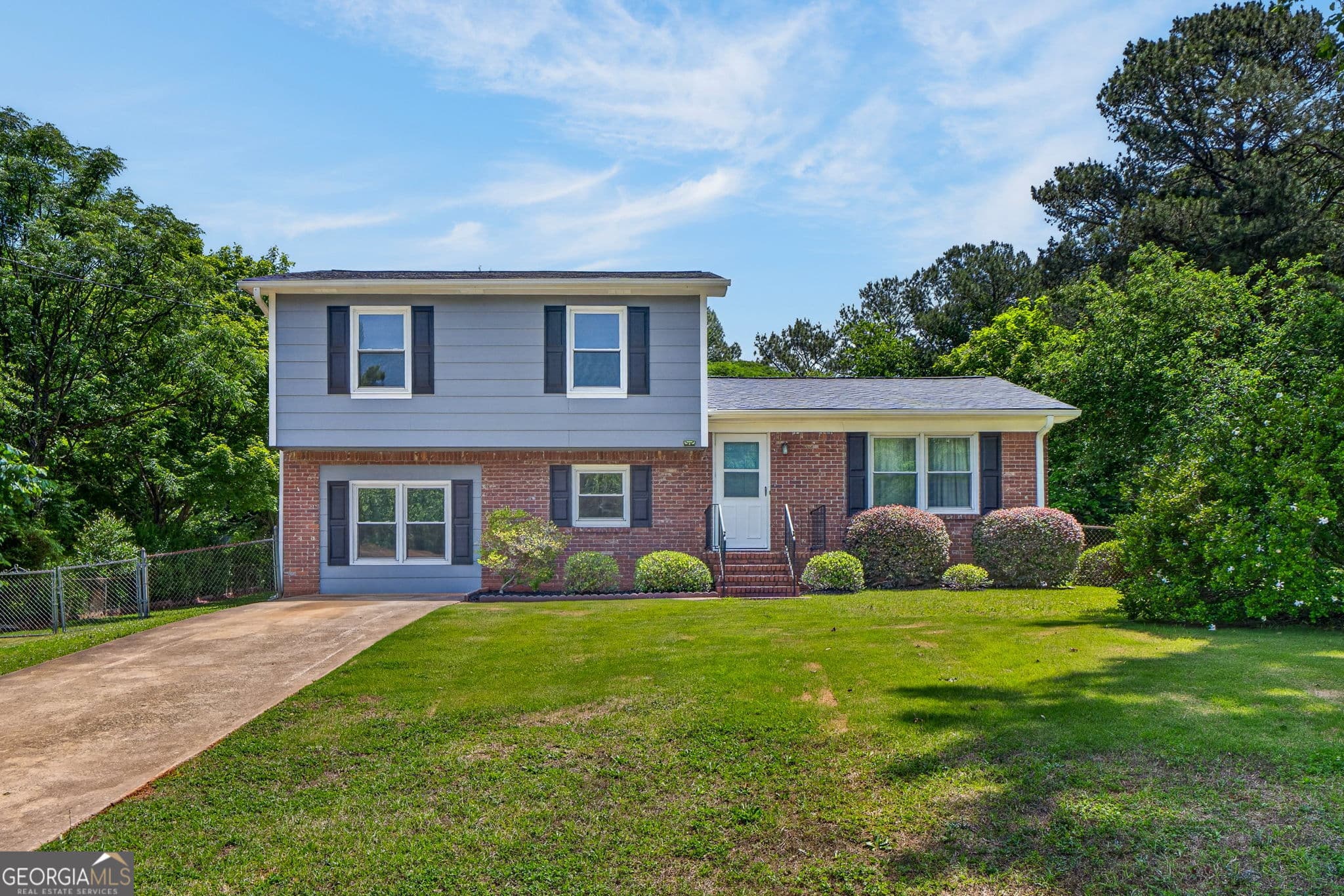3 bedroom, 1.5 bathroom, 1,700 sq ft single family residence sold at 35 Ann Court, Mcdonough, GA 30253