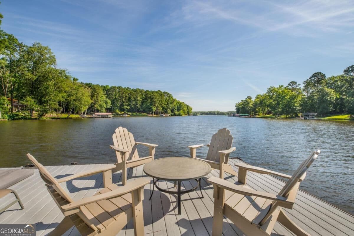 4 bedroom, 3 bathroom, 3,570 sq ft single family residence for sale at 115 Cedar Cove Court, Buckhead, GA 30625 — photo 4