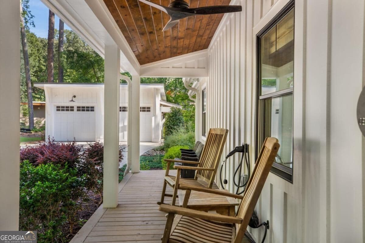 4 bedroom, 3 bathroom, 3,570 sq ft single family residence for sale at 115 Cedar Cove Court, Buckhead, GA 30625 — photo 8