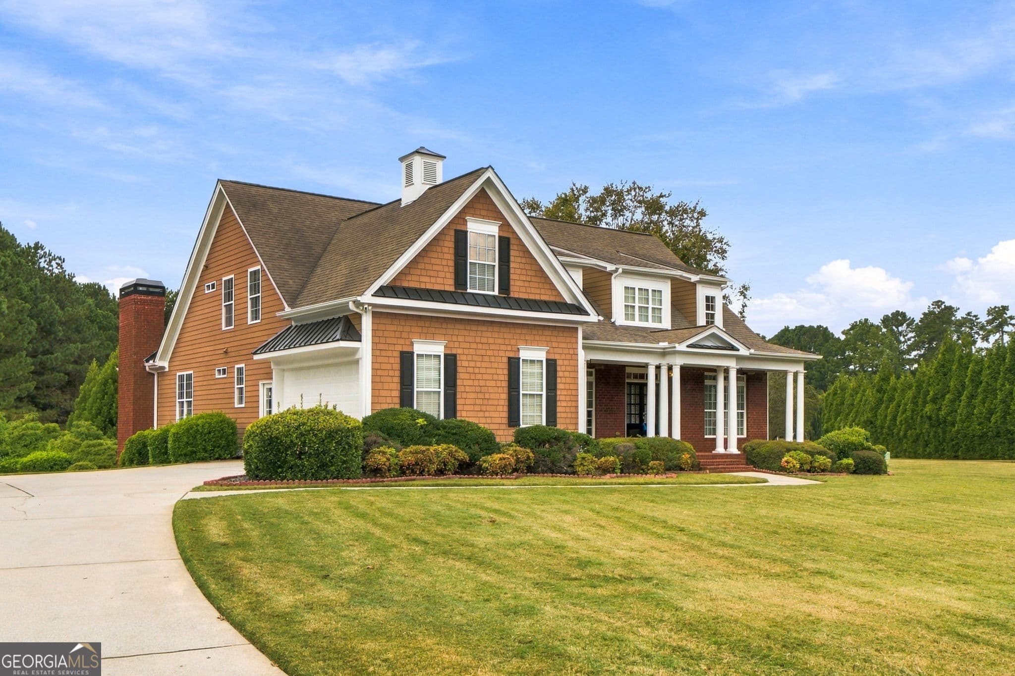 6 bedroom, 4.5 bathroom, 4,676 sq ft single family residence for sale at 100 Shank Hill Ridge, Tyrone, GA 30290 — photo 3