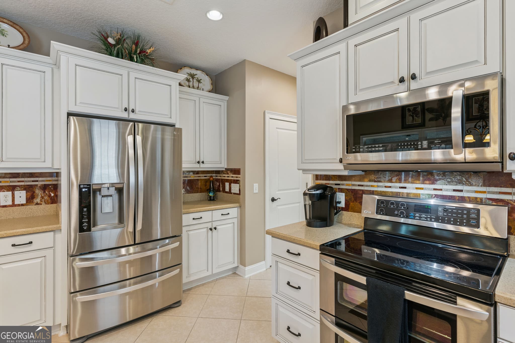 4 bedroom, 3 bathroom, 2,317 sq ft townhouse for sale at 507 Fox Run Circle, Brunswick, GA 31525 — photo 5