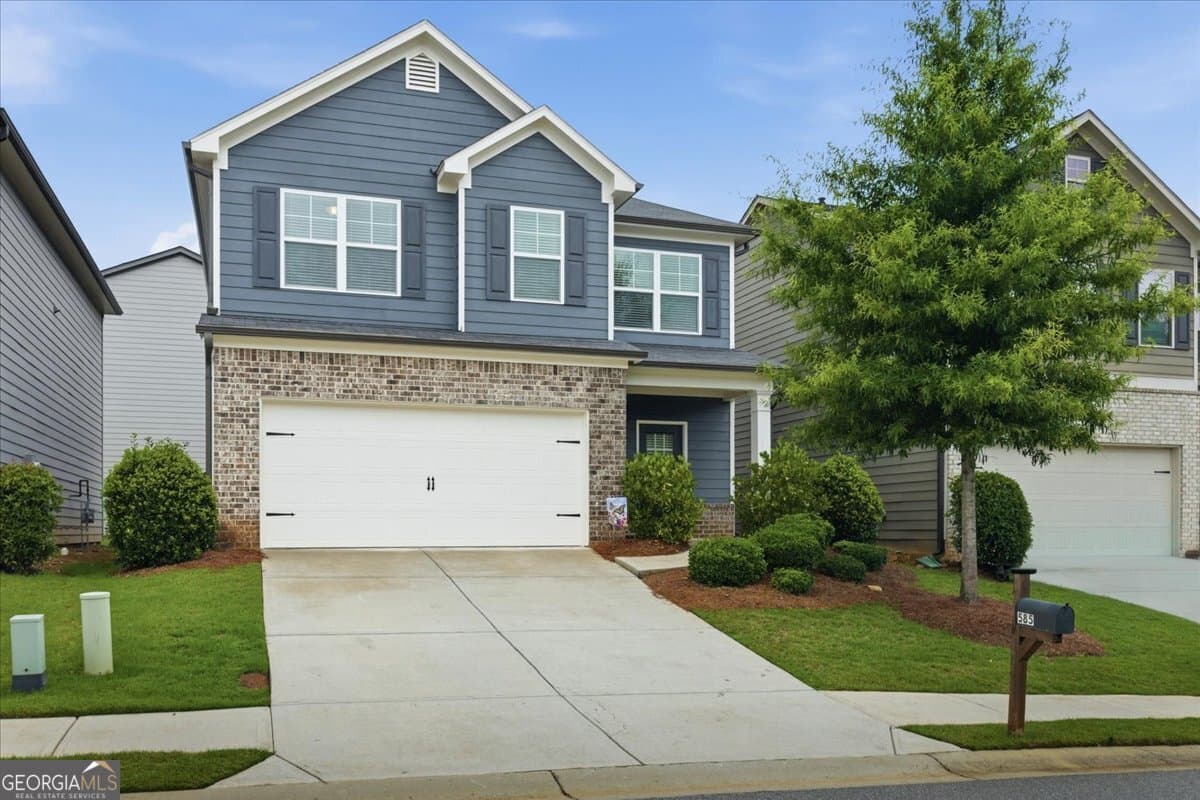 3 bedroom, 2.5 bathroom, 1,788 sq ft single family residence sold at 585 Summit Point, Canton, GA 30114