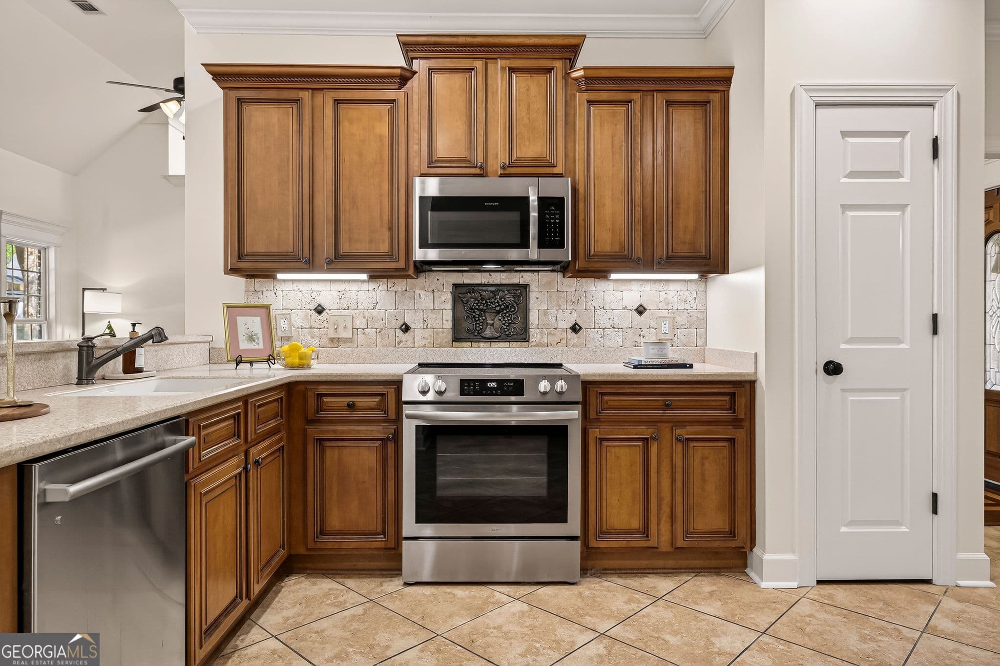 4 bedroom, 2 bathroom, 2,214 sq ft single family residence for sale at 110 S Effingham Plantation Drive, Guyton, GA 31312 — photo 3