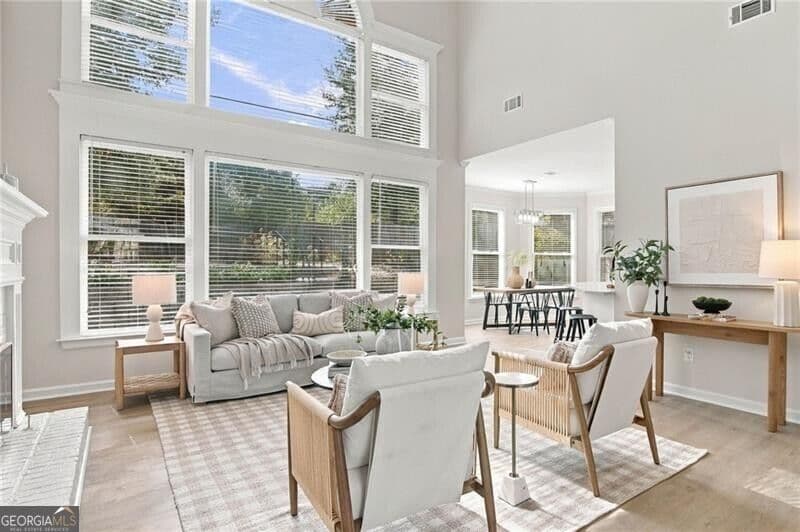 4 bedroom, 3 bathroom, 2,649 sq ft single family residence for sale at 3030 Darien Park Drive, Roswell, GA 30076 — photo 9