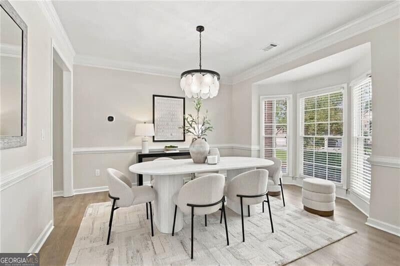 4 bedroom, 3 bathroom, 2,649 sq ft single family residence for sale at 3030 Darien Park Drive, Roswell, GA 30076 — photo 8