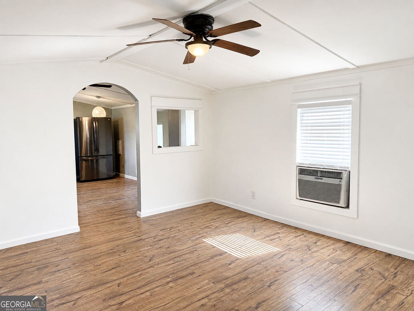 4 bedroom, 2 bathroom, 1,200 sq ft single family residence for sale at 55 Lariat Lane, Reidsville, GA 30453 — photo 3