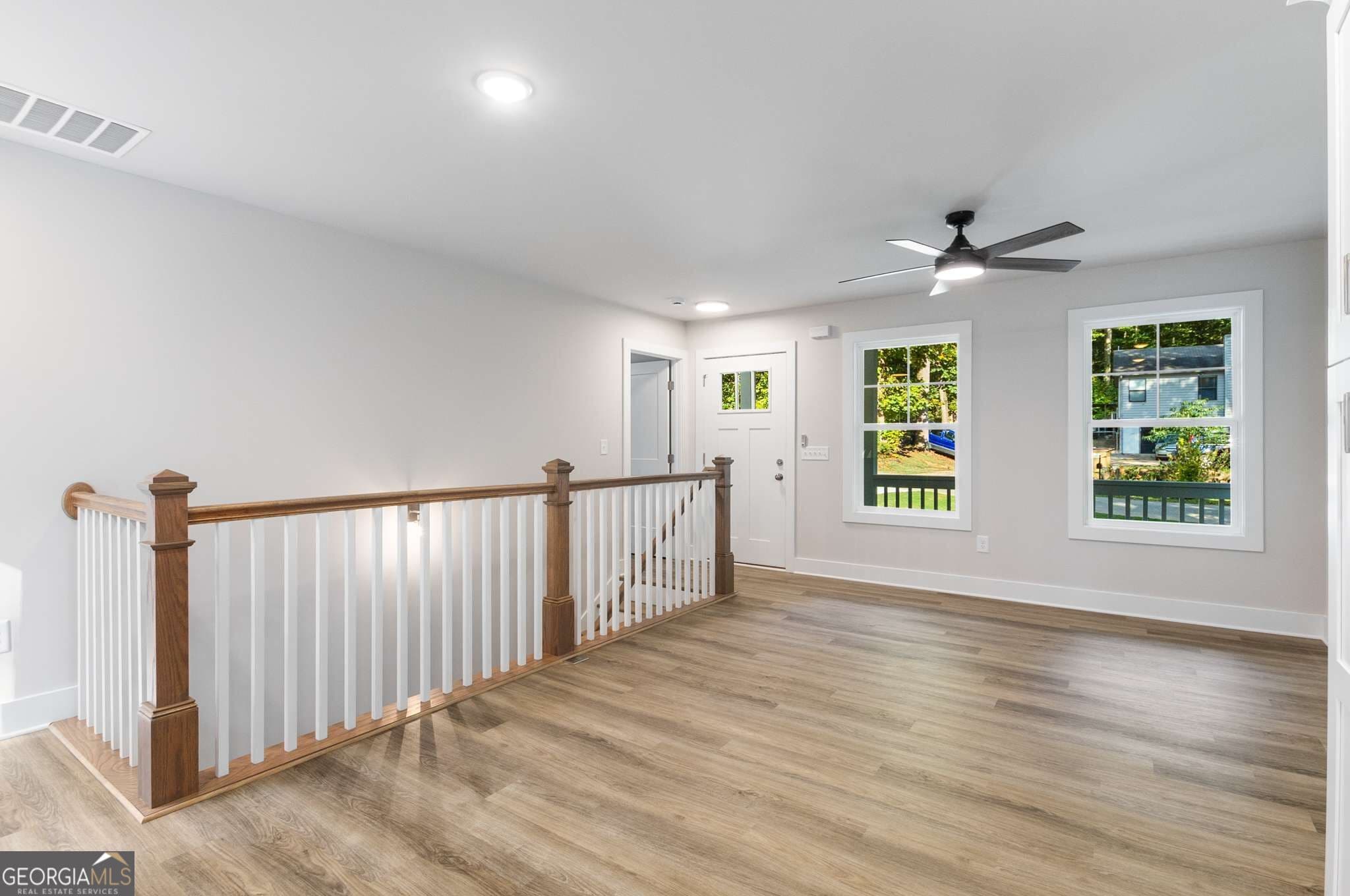 2 bedroom, 2 bathroom, 1,357 sq ft single family residence for sale at 5740 Pebblebrook Trail, Gainesville, GA 30506 — photo 8