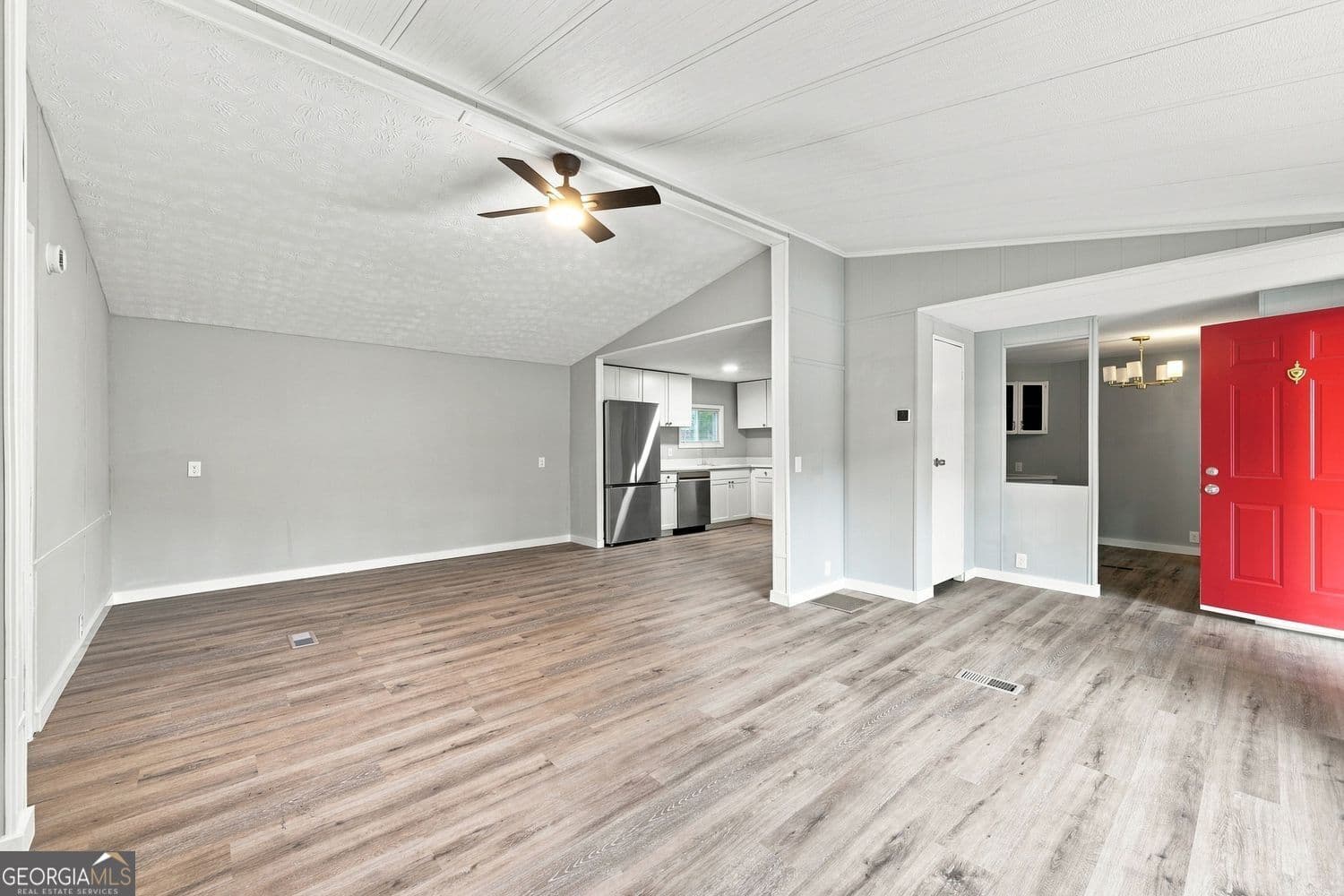 3 bedroom, 2 bathroom, 1,580 sq ft manufactured home,single family residence for sale at 1077 New Hope Road, Lawrenceville, GA 30045 — photo 6