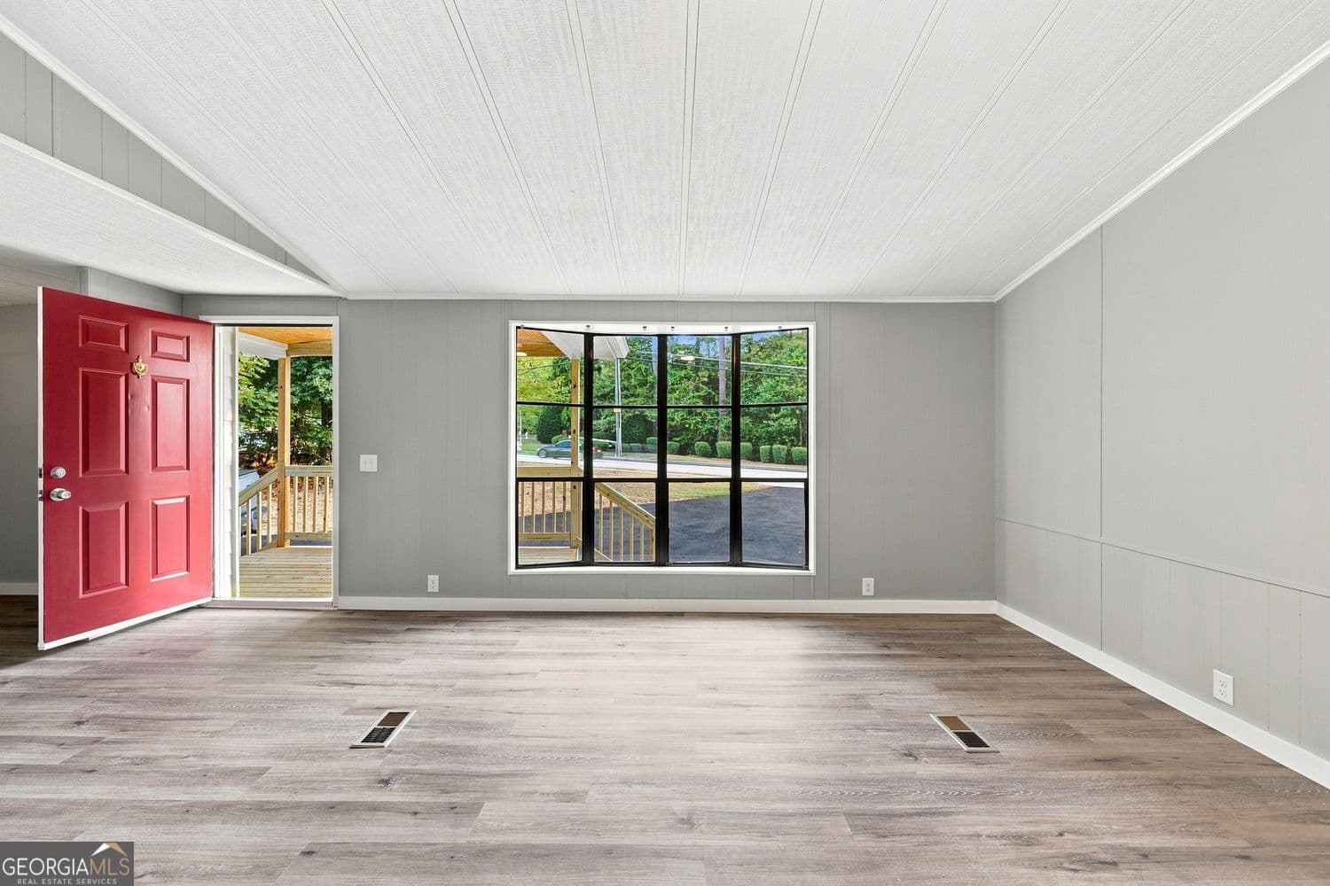 3 bedroom, 2 bathroom, 1,580 sq ft manufactured home,single family residence for sale at 1077 New Hope Road, Lawrenceville, GA 30045 — photo 7