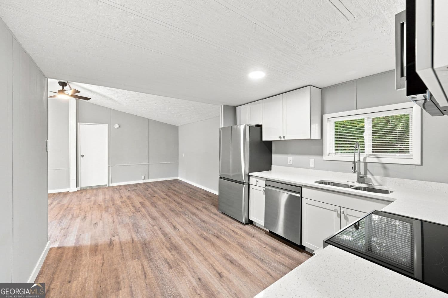 3 bedroom, 2 bathroom, 1,580 sq ft manufactured home,single family residence for sale at 1077 New Hope Road, Lawrenceville, GA 30045 — photo 10