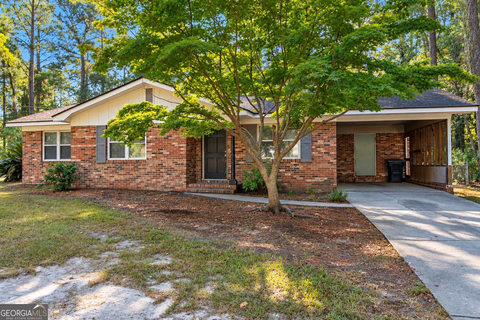 3 bedroom, 2 bathroom, 1,095 sq ft single family residence for sale at 316 Zetterower Road, Statesboro, GA 30458