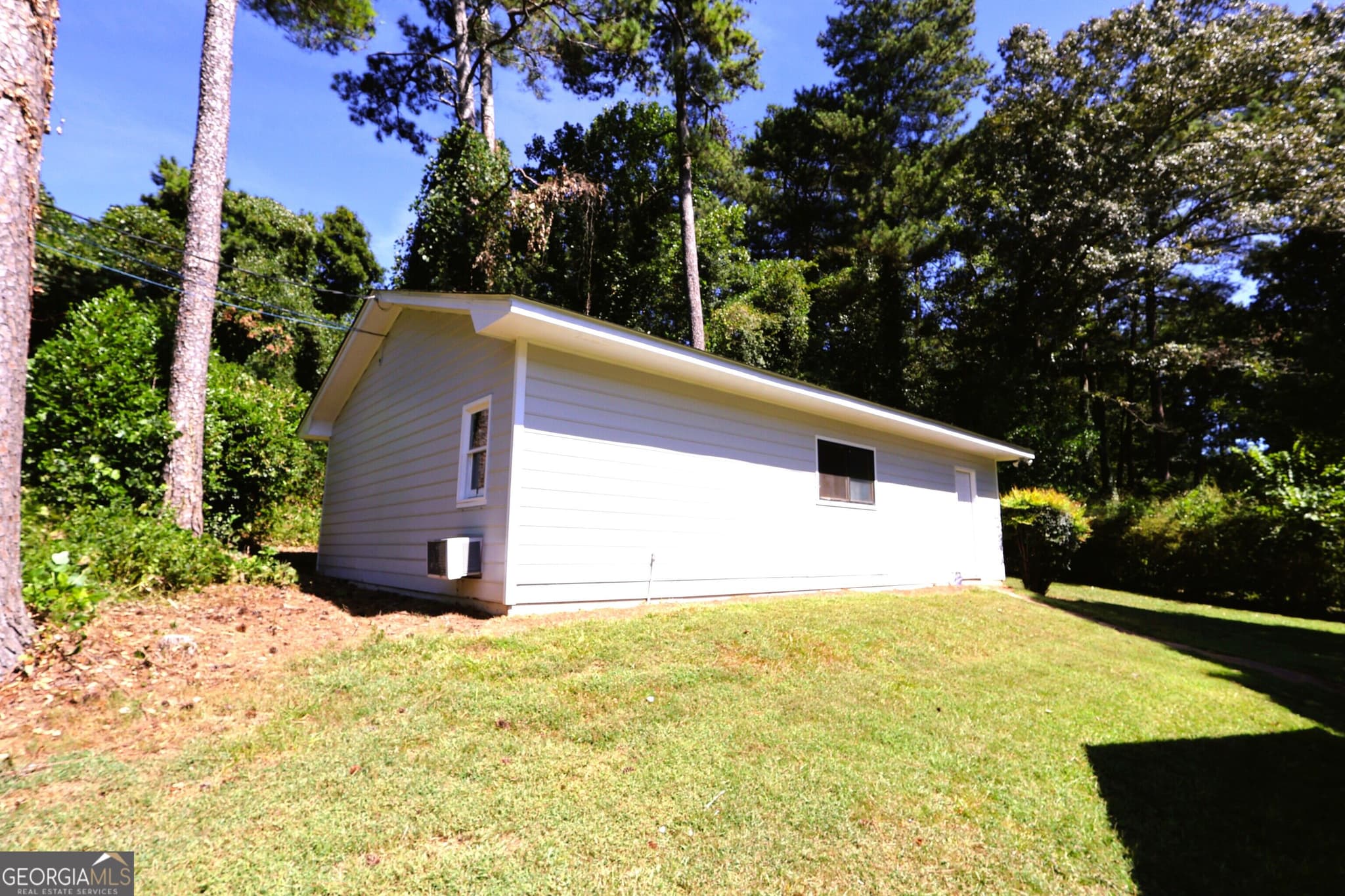 3 bedroom, 2 bathroom, 2,011 sq ft single family residence for rent at 3810 Beya Way, Doraville, GA 30340 for $2,695 a month — photo 3