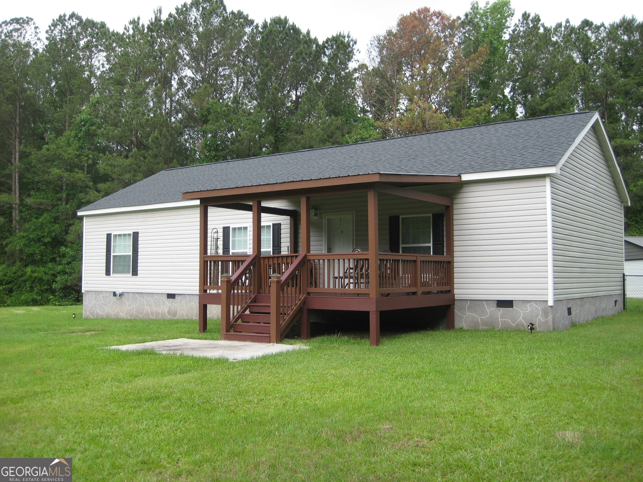 3 bedroom, 2 bathroom, 1,556 sq ft manufactured home,single family residence for sale at 1044 Union School Road, Molena, GA 30258