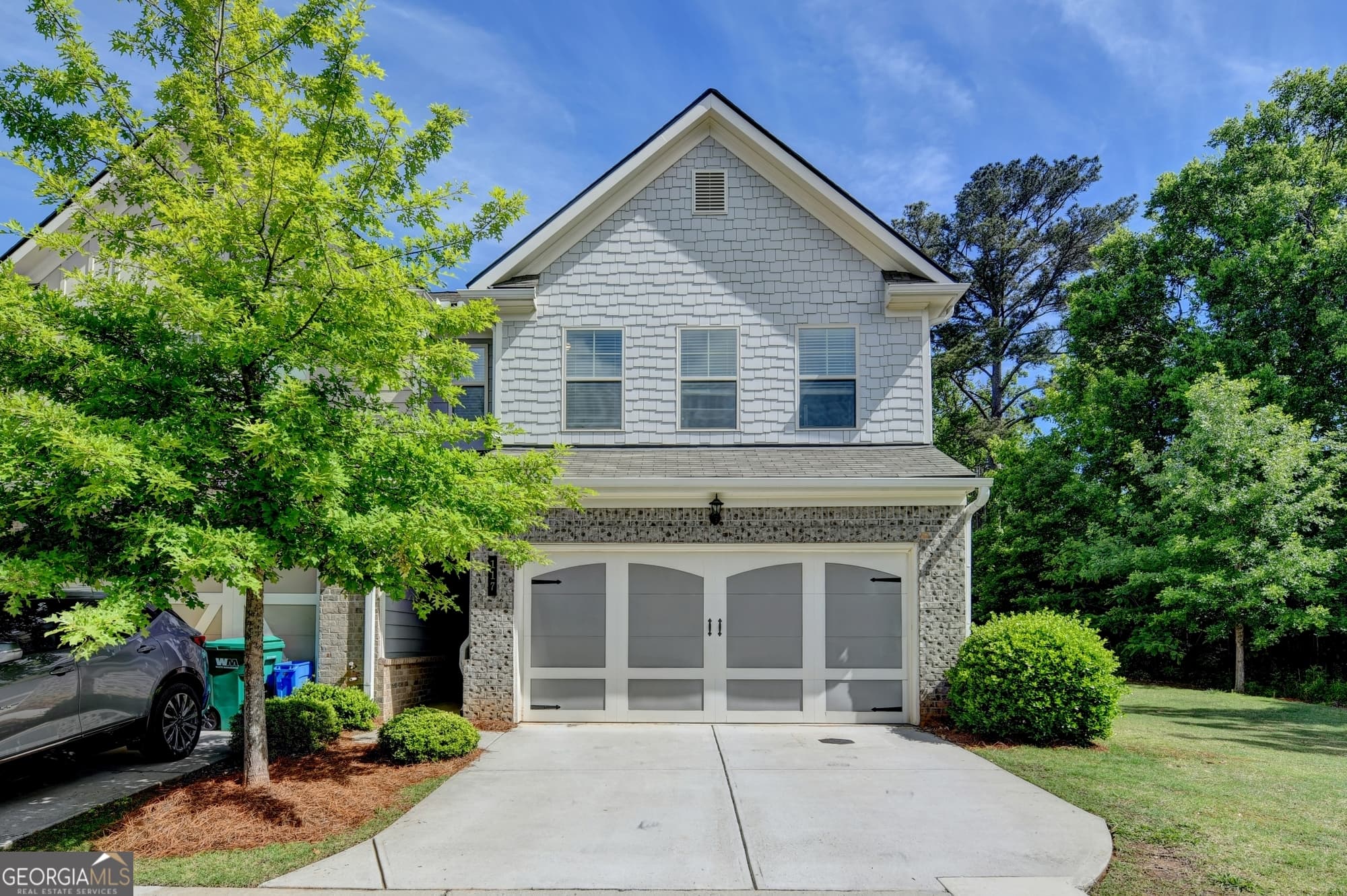 3 bedroom, 2.5 bathroom, 1,954 sq ft townhouse sold at 117 Hibiscus Court, Woodstock, GA 30188
