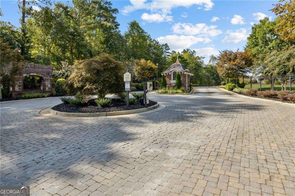 residential lot for sale at 1194 Pinnacle Drive, Hoschton, GA 30548 — photo 1 of 8