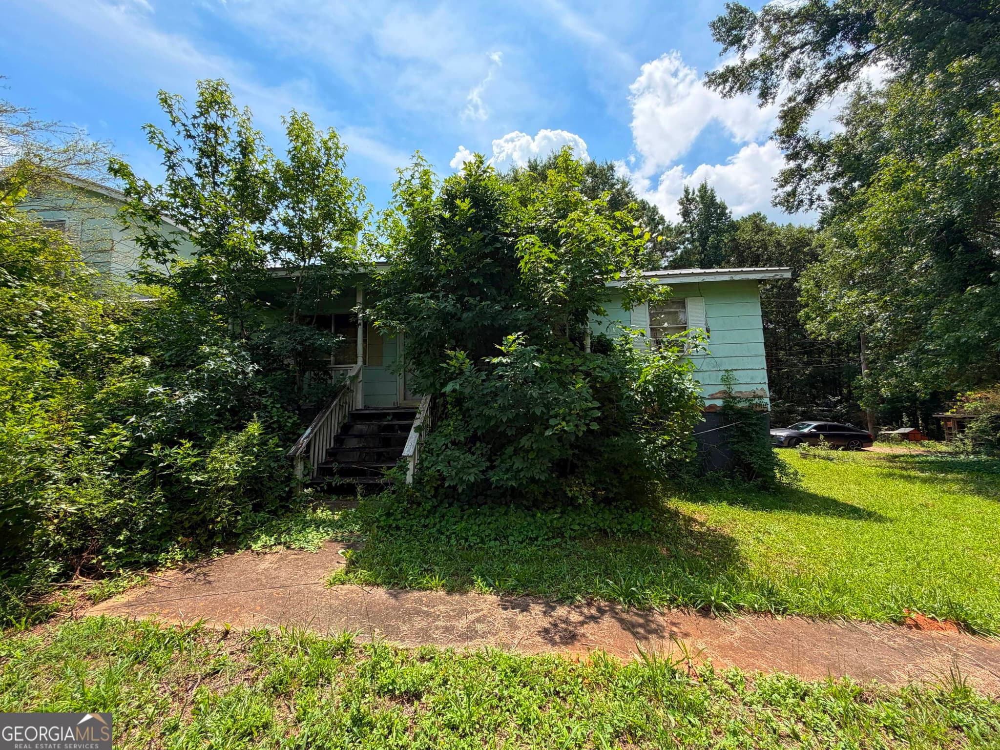 4 bedroom, 3.5 bathroom, 1,992 sq ft single family residence sold at 936 Coleman Creek Circle, Luthersville, GA 30251
