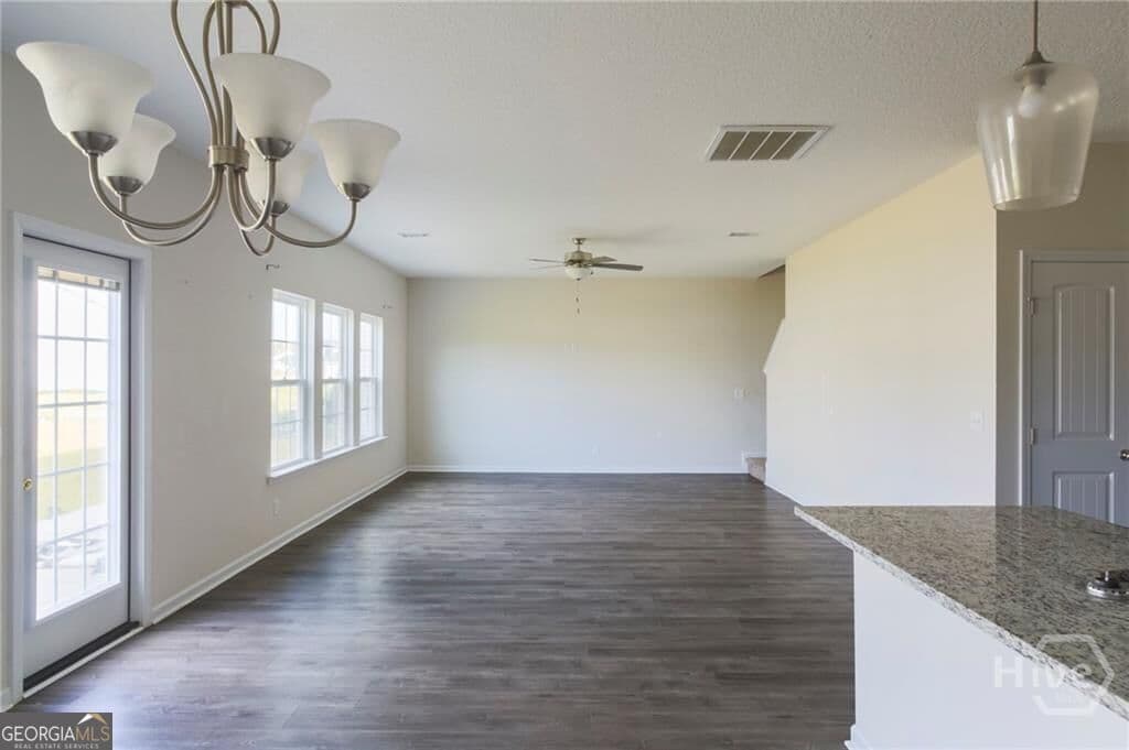 5 bedroom, 3 bathroom single family residence for sale at 122 Joann Lewis Lane, Hinesville, GA 31313 — photo 7