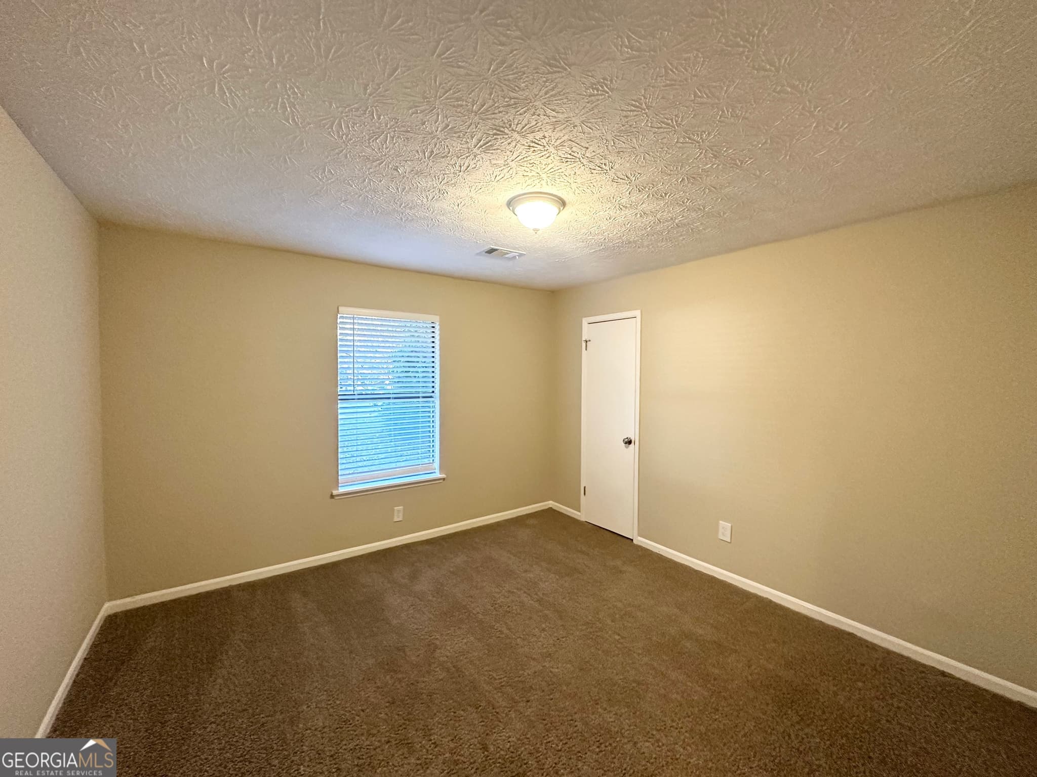 4 bedroom, 1.5 bathroom, 1,406 sq ft single family residence for sale at 4864 Brookstone Parkway, Ellenwood, GA 30294 — photo 10
