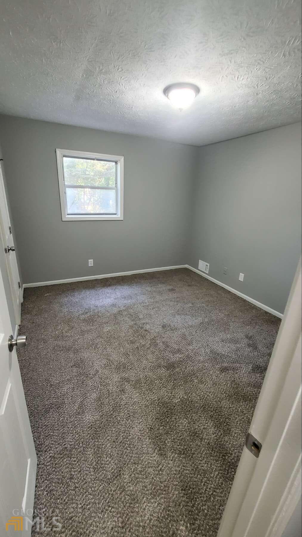 3 bedroom, 2.5 bathroom, 2,689 sq ft single family residence for sale at 209 Mill Ridge Court, Lawrenceville, GA 30046 — photo 7