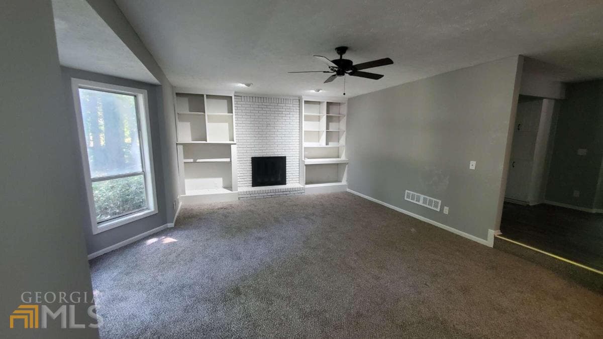 3 bedroom, 2.5 bathroom, 2,689 sq ft single family residence for sale at 209 Mill Ridge Court, Lawrenceville, GA 30046 — photo 5
