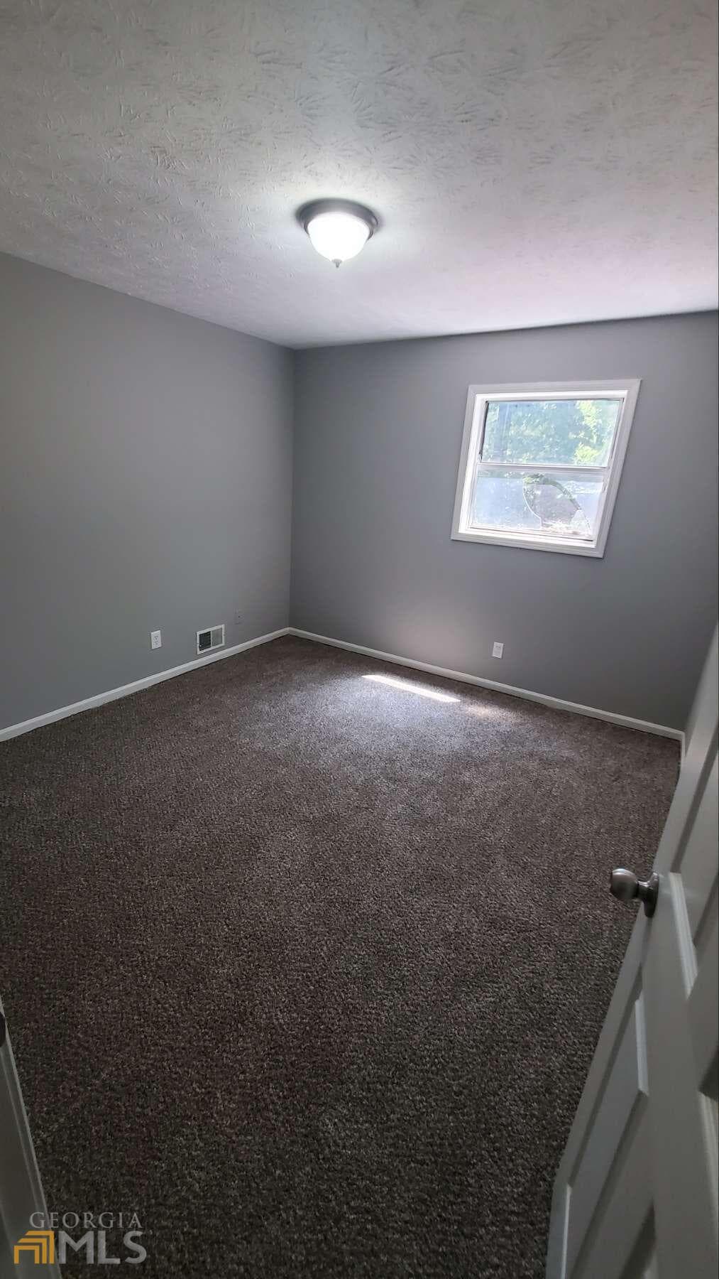 3 bedroom, 2.5 bathroom, 2,689 sq ft single family residence for sale at 209 Mill Ridge Court, Lawrenceville, GA 30046 — photo 9