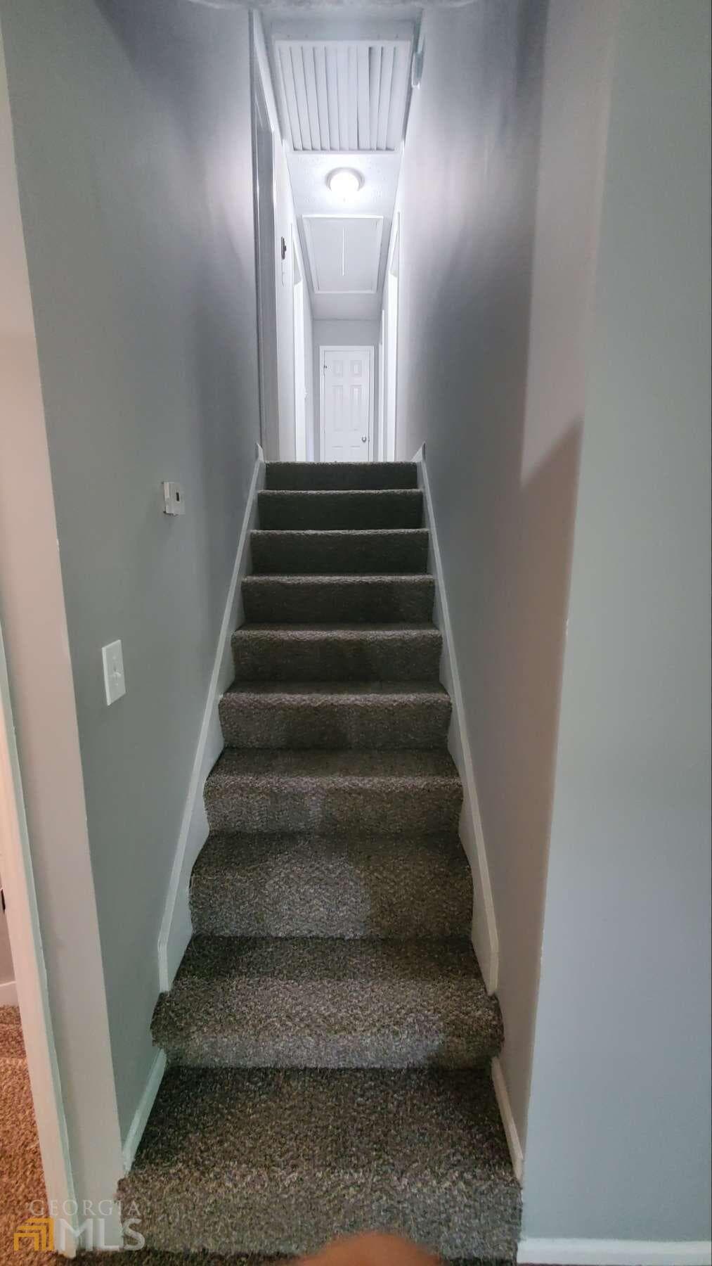 3 bedroom, 2.5 bathroom, 2,689 sq ft single family residence for sale at 209 Mill Ridge Court, Lawrenceville, GA 30046 — photo 8