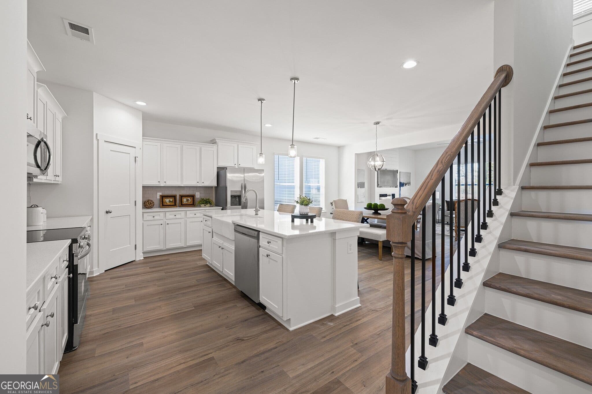 4 bedroom, 3 bathroom, 3,014 sq ft single family residence for sale at 226 Cochin Drive, Statham, GA 30666 — photo 9