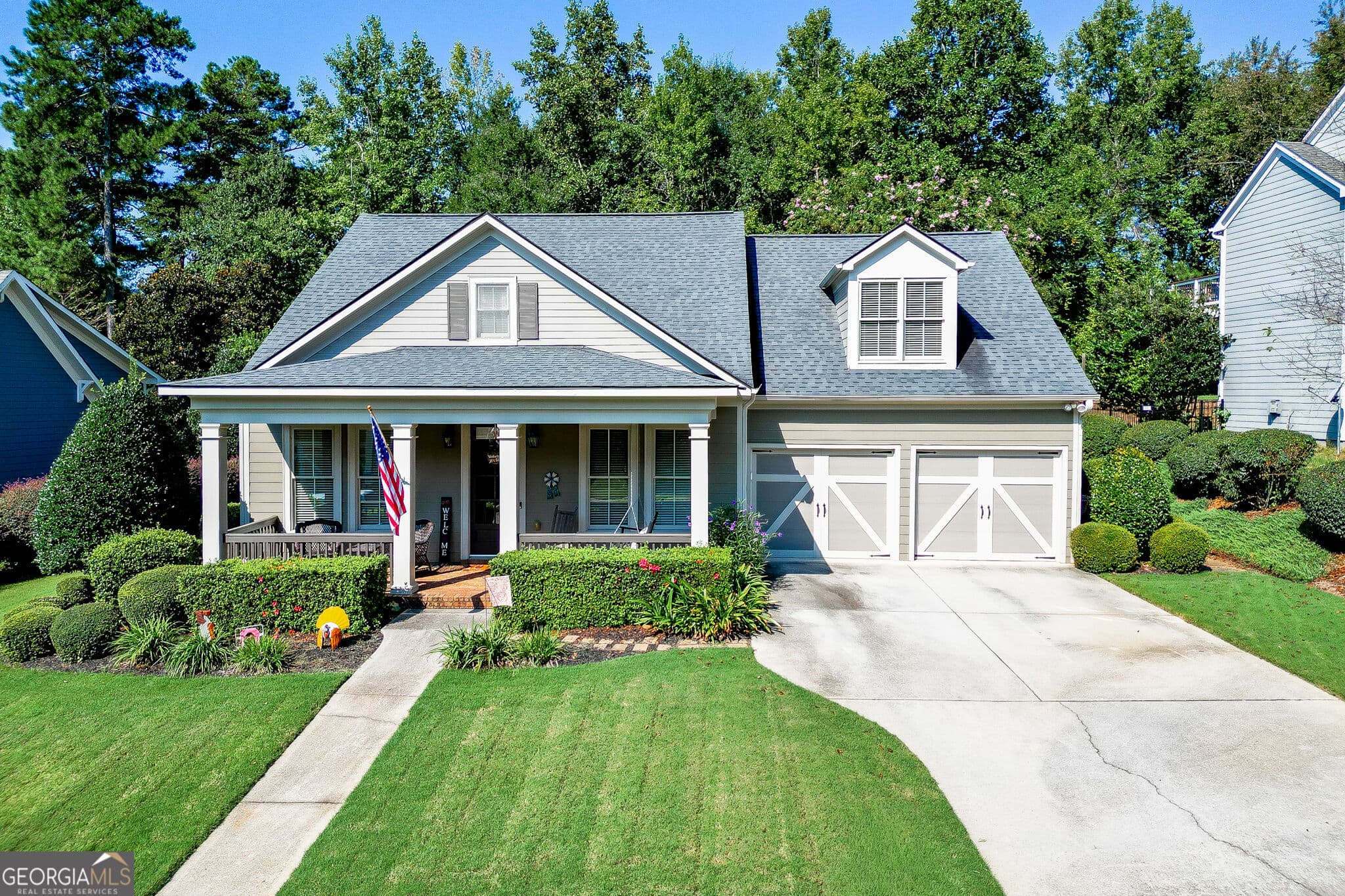 4 bedroom, 3 bathroom, 2,735 sq ft single family residence for sale at 5918 Deer Chase Lane, Hoschton, GA 30548 — photo 1 of 51