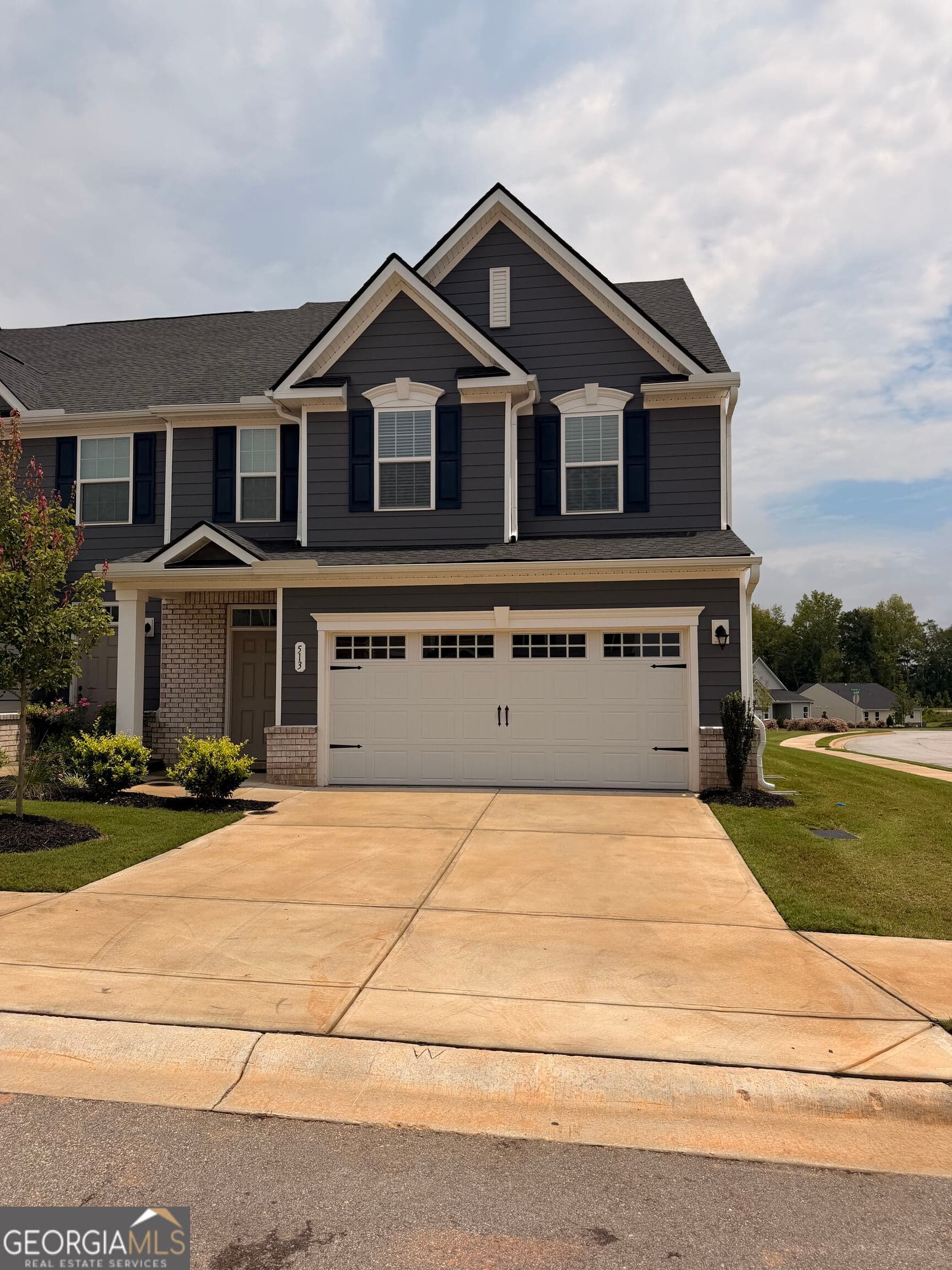 3 bedroom, 2.5 bathroom, 2,169 sq ft townhouse for rent at 513 Ellwood Lane, Mcdonough, GA 30253 for $2,350 a month — photo 1 of 3