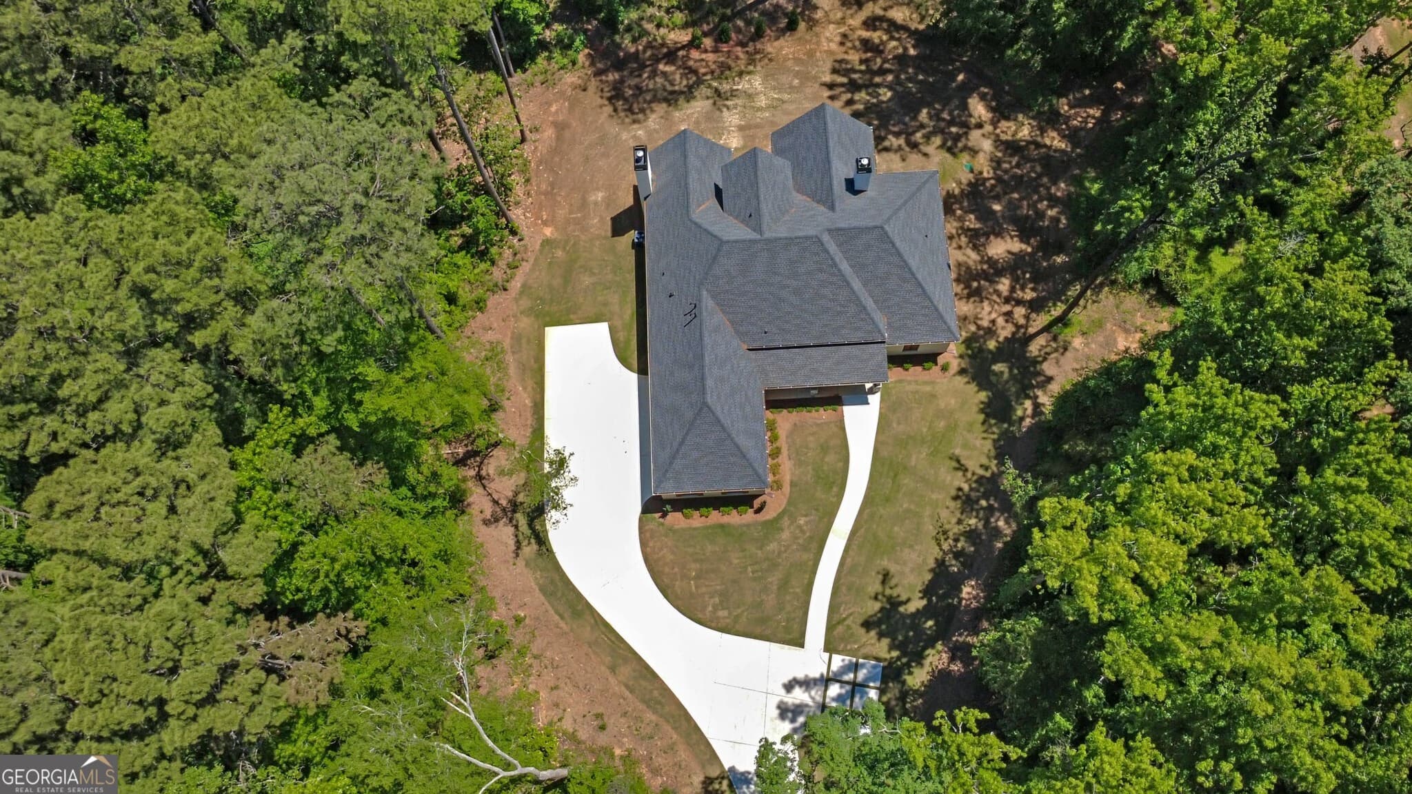 4 bedroom, 3.5 bathroom, 3,301 sq ft single family residence for sale at 2043 Fischer Road LOT 1, Sharpsburg, GA 30277 — photo 6