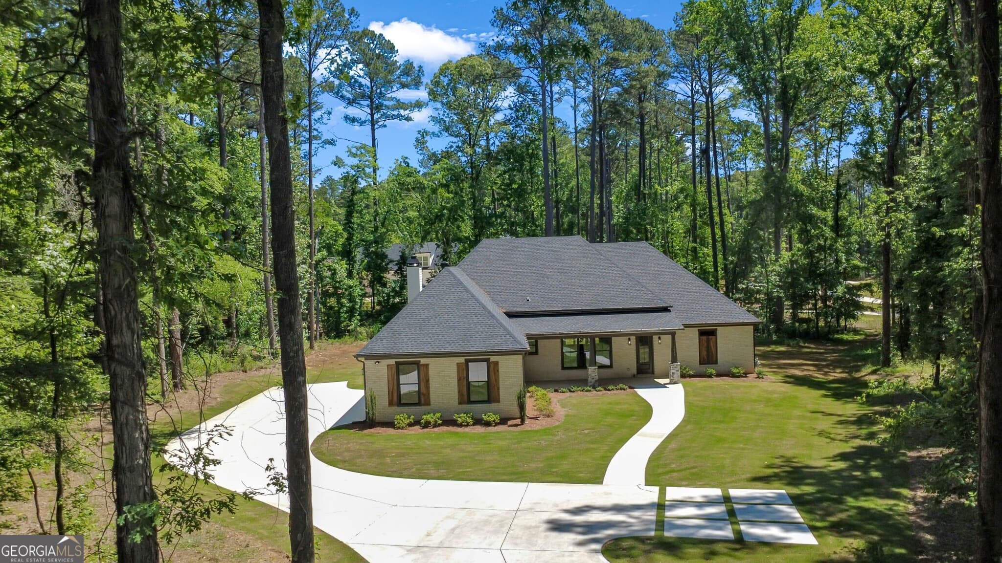 4 bedroom, 3.5 bathroom, 3,301 sq ft single family residence for sale at 2043 Fischer Road LOT 1, Sharpsburg, GA 30277 — photo 9